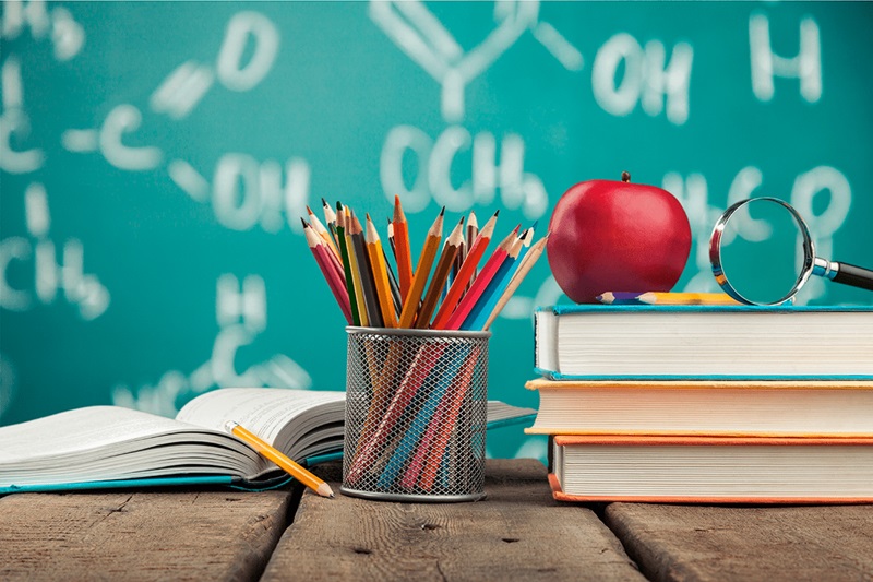 Como economizar até 50% na lista de material escolar