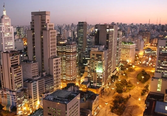 São Paulo: a metrópole que nunca dorme e sempre surpreende