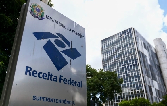 Restituição do Imposto de Renda 2026 começa em maio