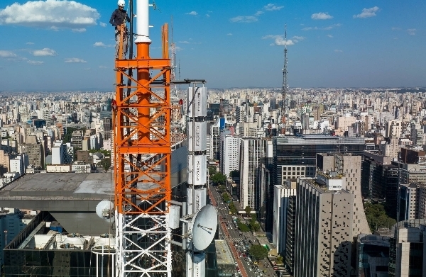 Tradicional Rádio Eldorado chega ao fim e impacta ouvintes