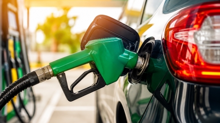 Gasolina passa a ter 32% de etanol a partir deste sábado