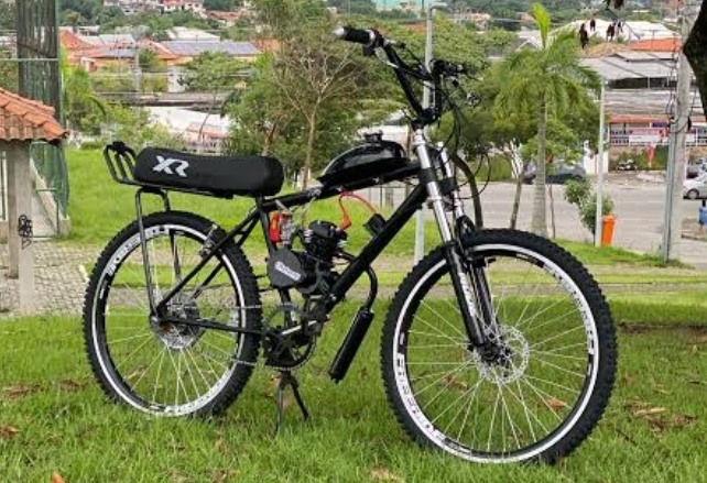 Bicicleta com motor a combustão: o que diz a lei sobre o barulho
